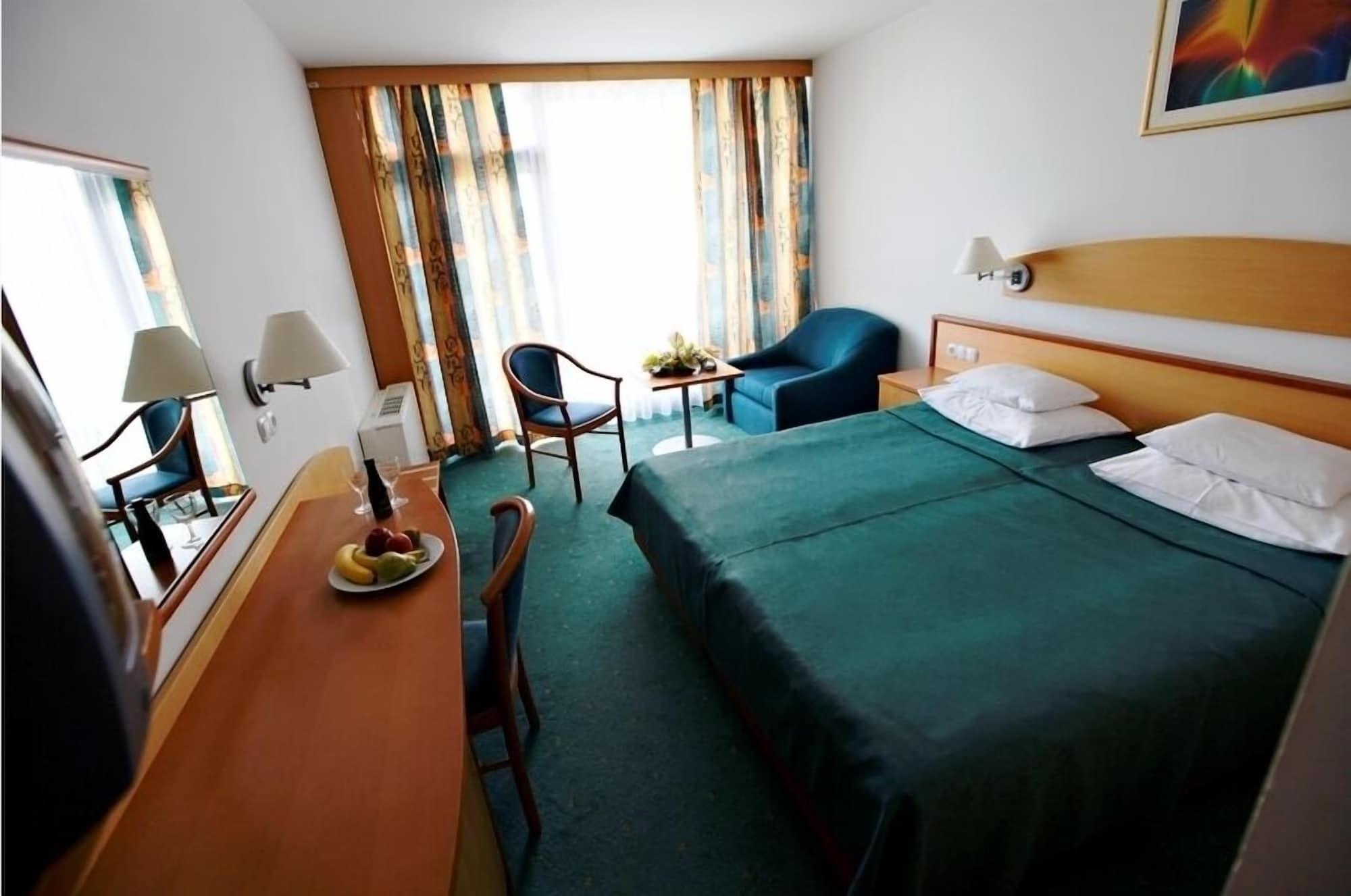 Hotel Termal - Terme 3000 - Sava & 4*